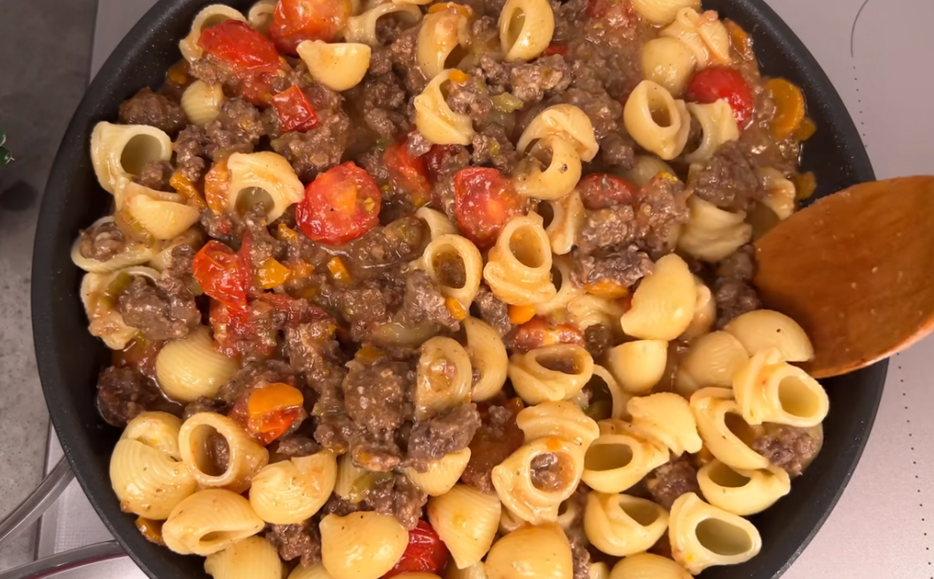 Conchitas with Ground Beef Recipe