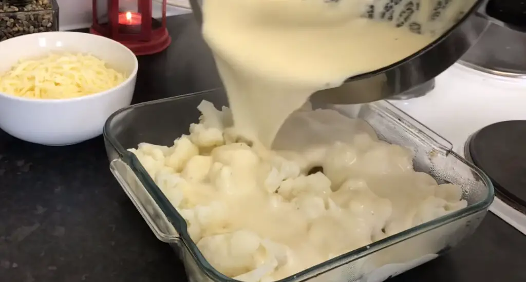 Making Of Keto Cauliflower Bake With Cheese 