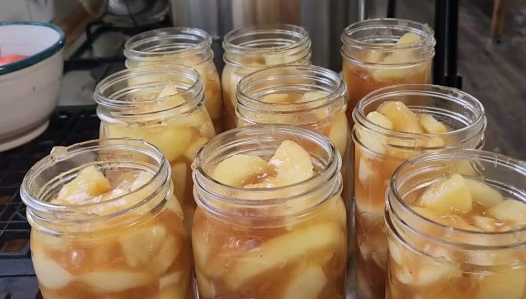 Canned Apple Pie Filling 

